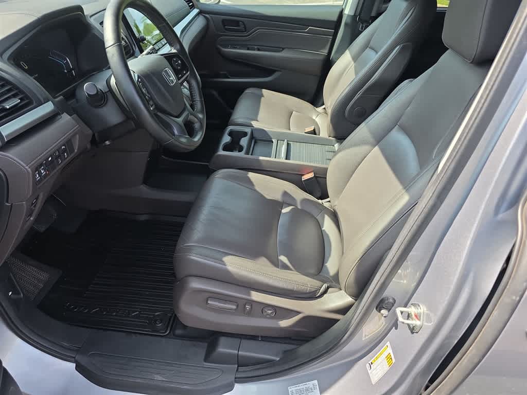 Thumbnail: 2018 Honda Odyssey - 26