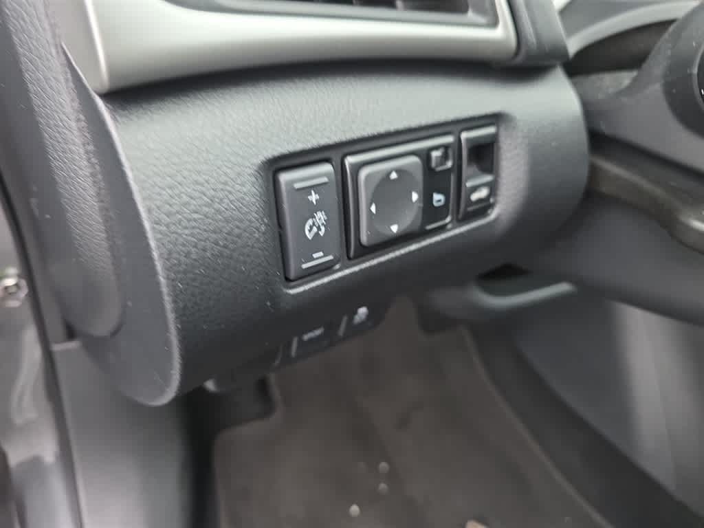 Thumbnail: 2019 Nissan Sentra - 14