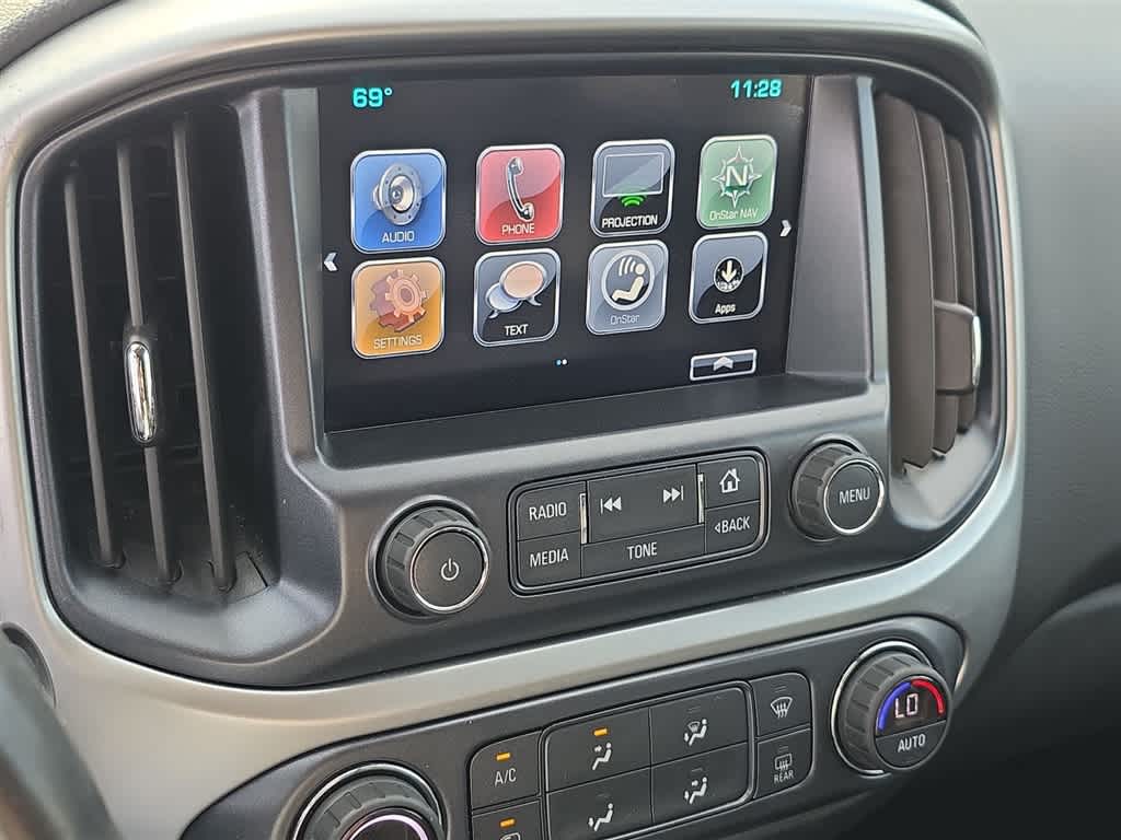 Thumbnail: 2017 Chevrolet Colorado - 21