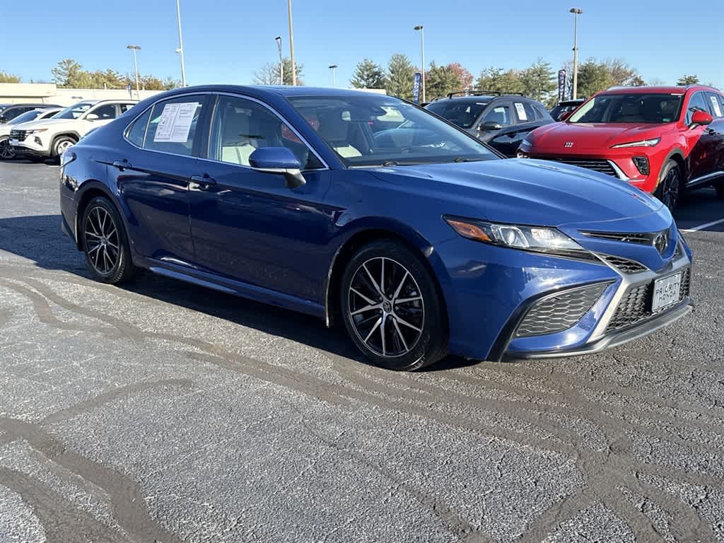 Thumbnail: 2023 Toyota Camry - 3