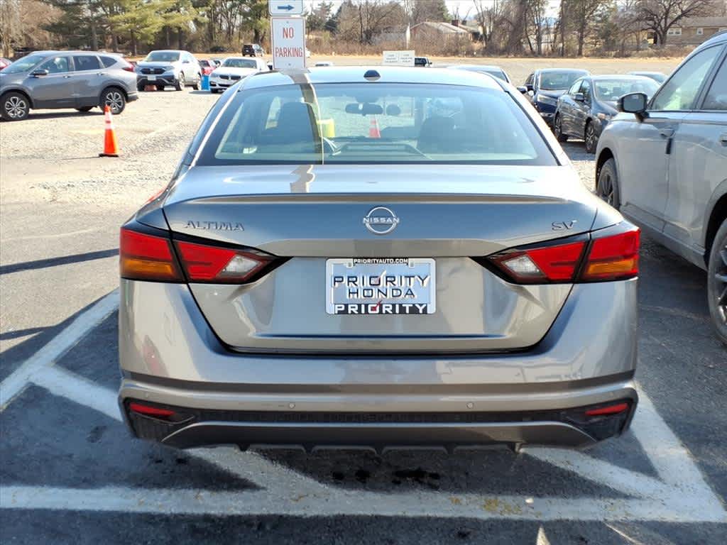 Thumbnail: 2023 Nissan Altima - 7