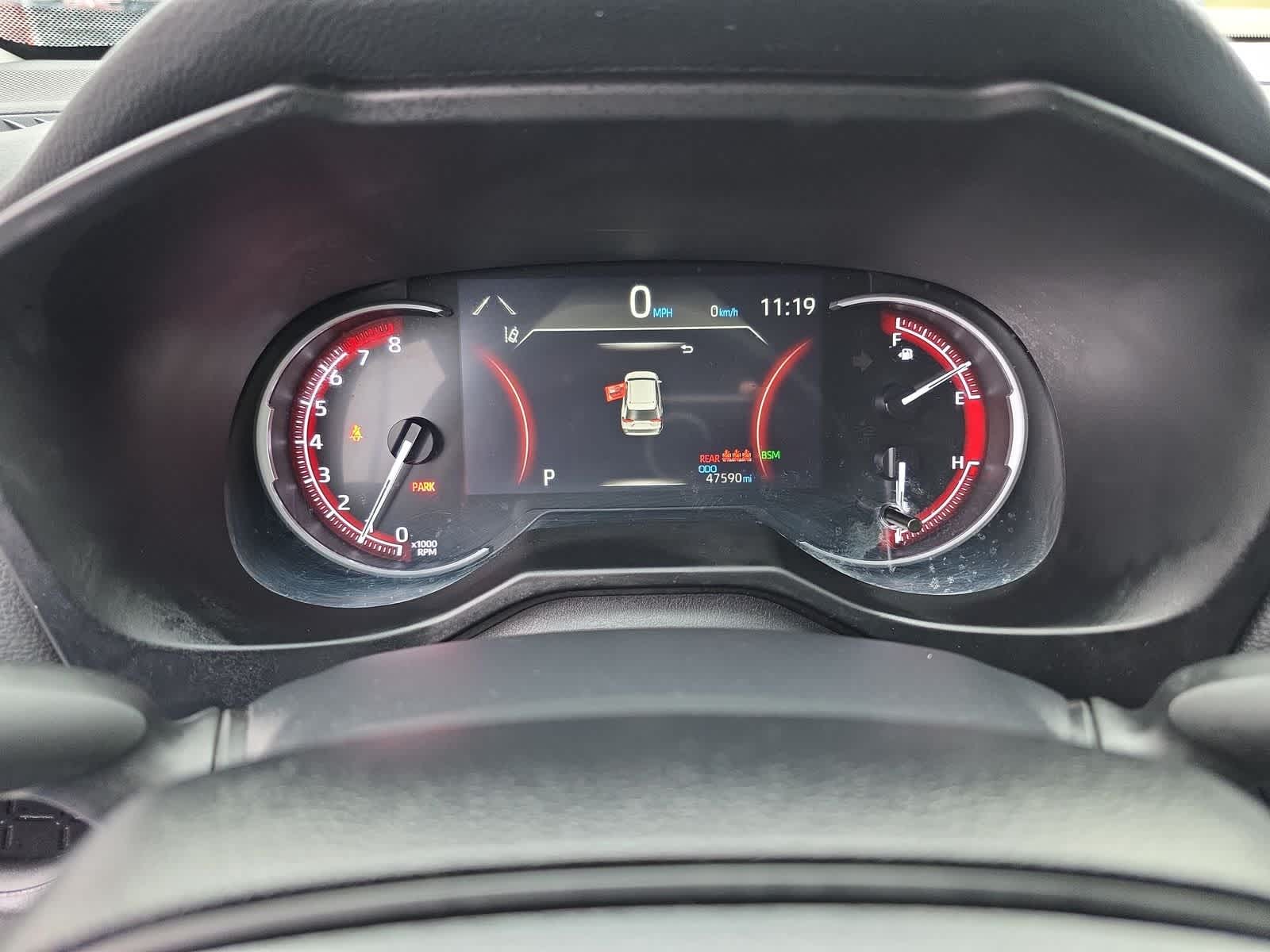 Thumbnail: 2024 Toyota RAV4 - 21