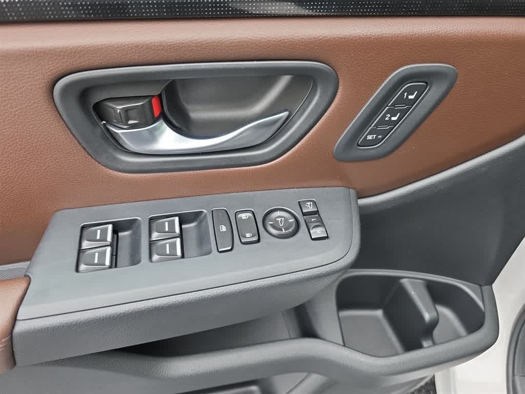 Thumbnail: 2024 Honda Pilot - 17