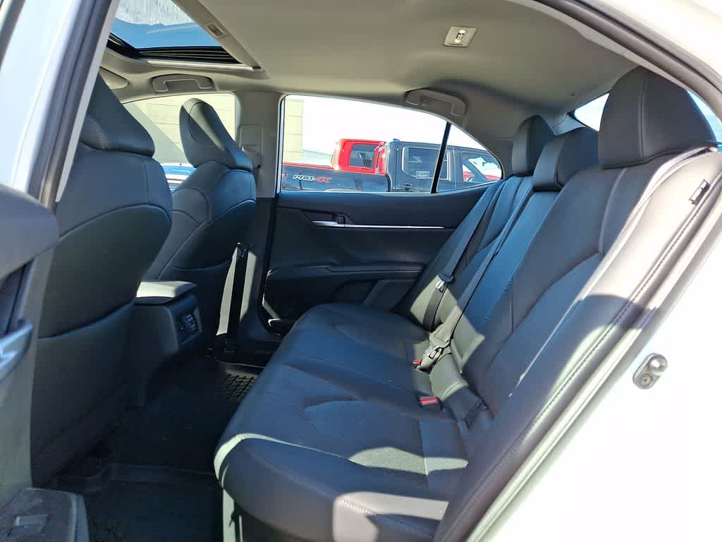 Thumbnail: 2023 Toyota Camry - 9