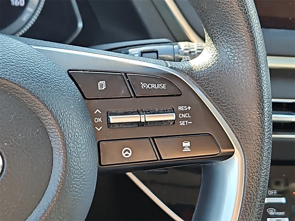 Thumbnail: 2023 Hyundai Sonata - 23