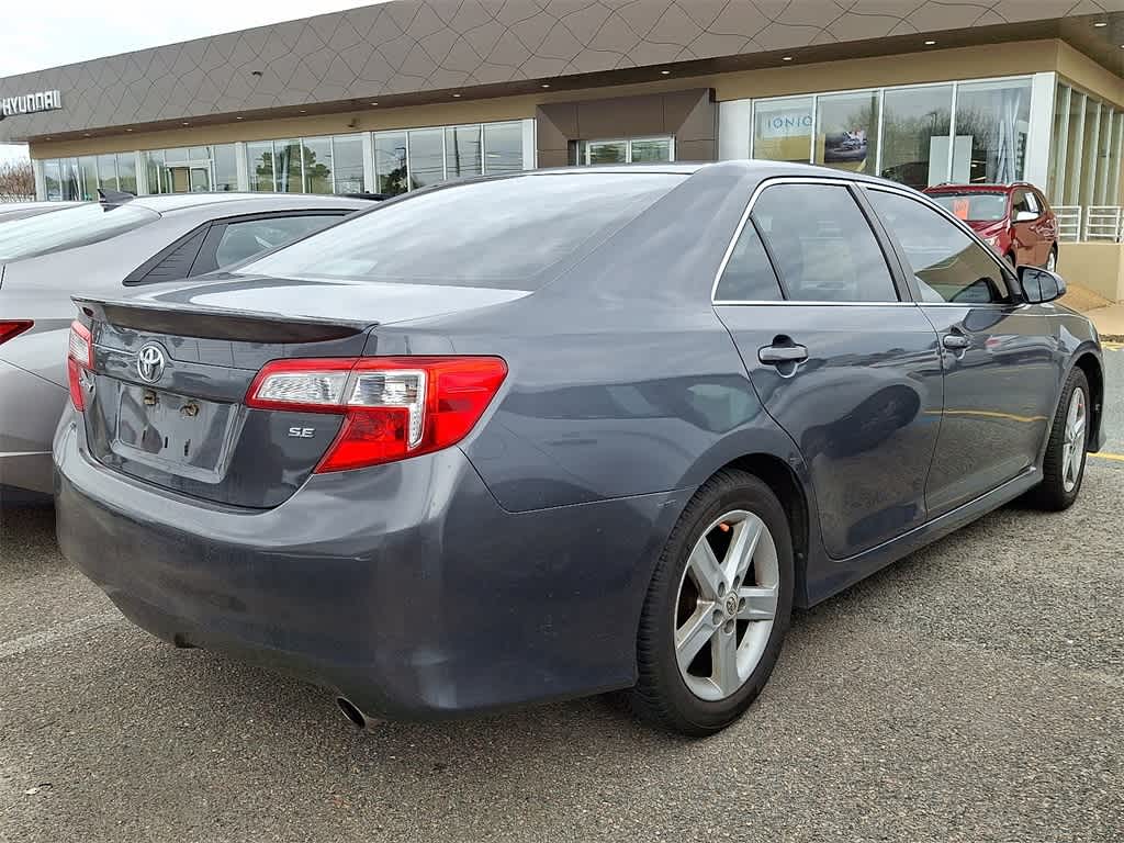 Thumbnail: 2012 Toyota Camry - 3
