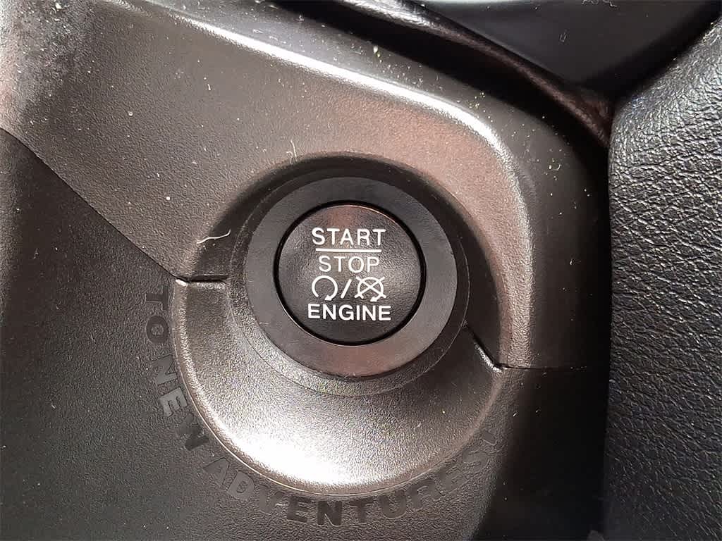 Thumbnail: 2020 Jeep Renegade - 22