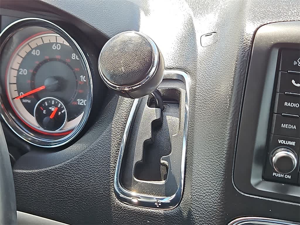 Thumbnail: 2019 Dodge Grand Caravan - 10