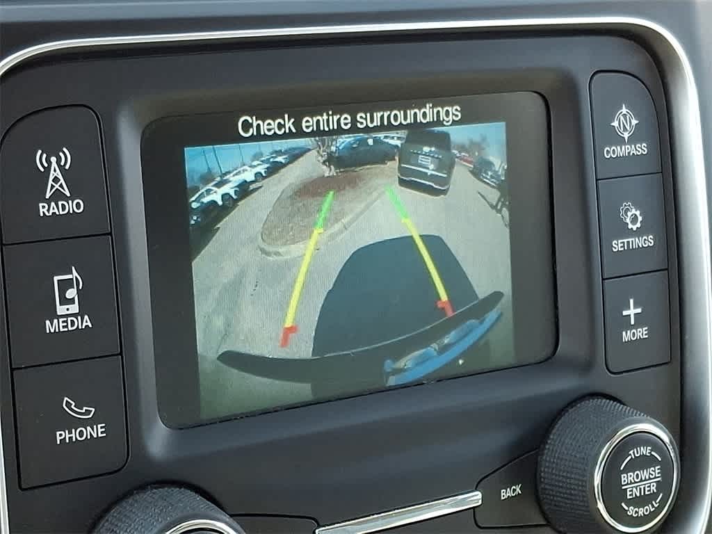 Thumbnail: 2020 RAM 1500 Classic - 17