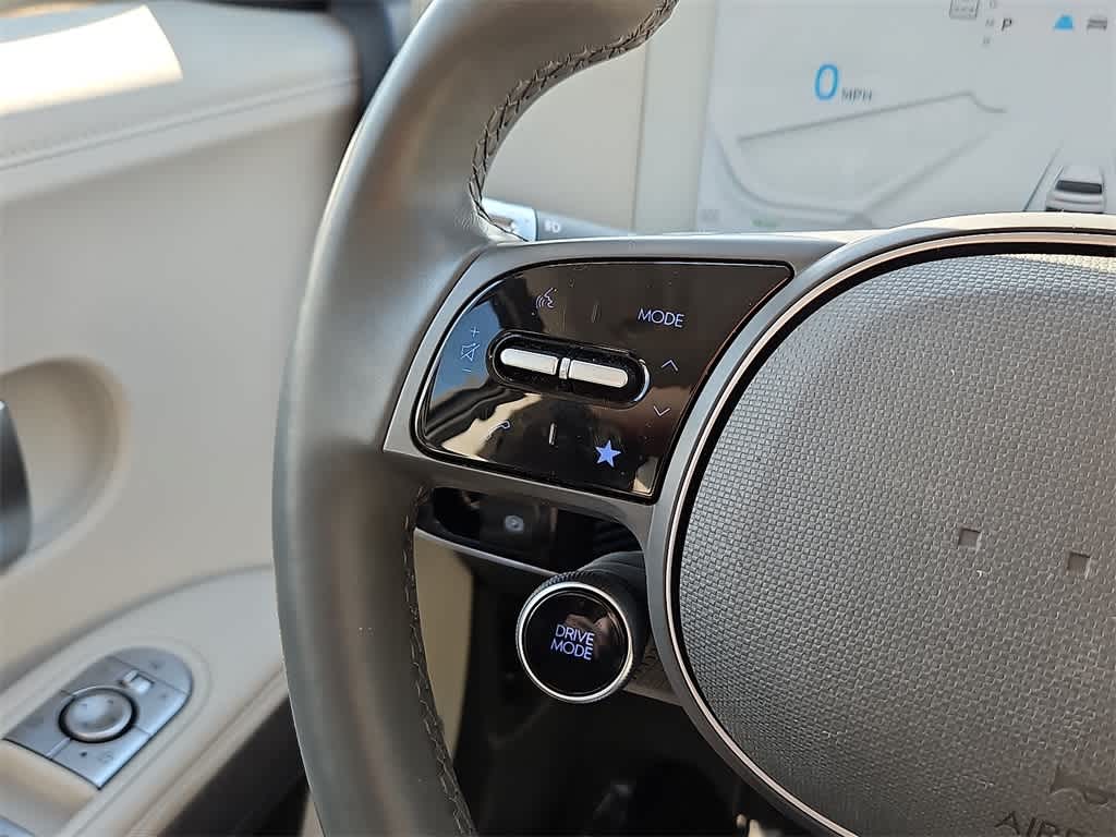 Thumbnail: 2023 Hyundai Ioniq 5 - 21