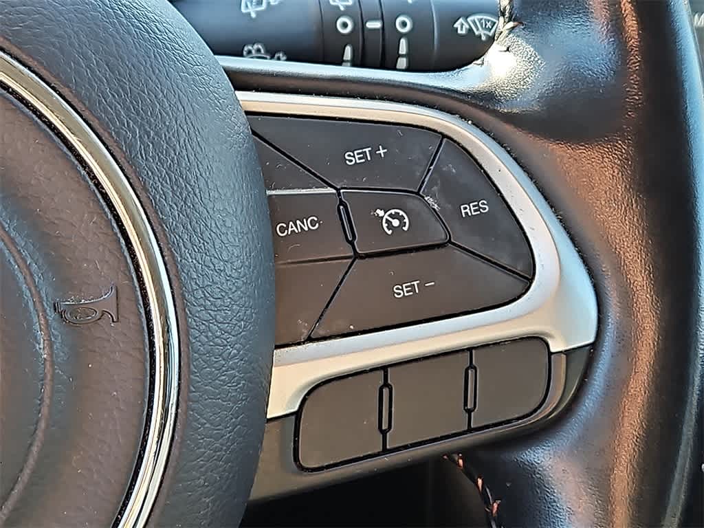 Thumbnail: 2020 Jeep Compass - 19