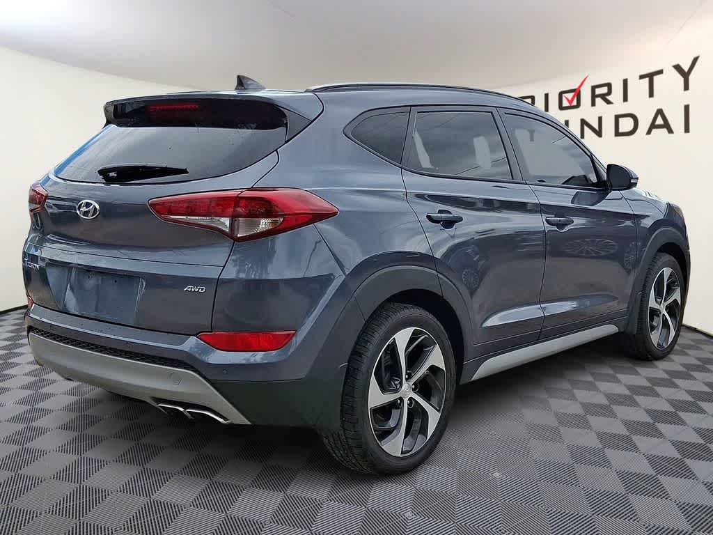 Thumbnail: 2018 Hyundai Tucson - 4