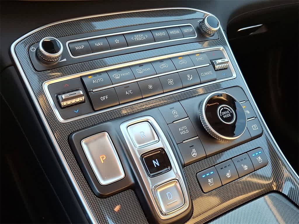 Thumbnail: 2021 Hyundai Santa Fe - 14