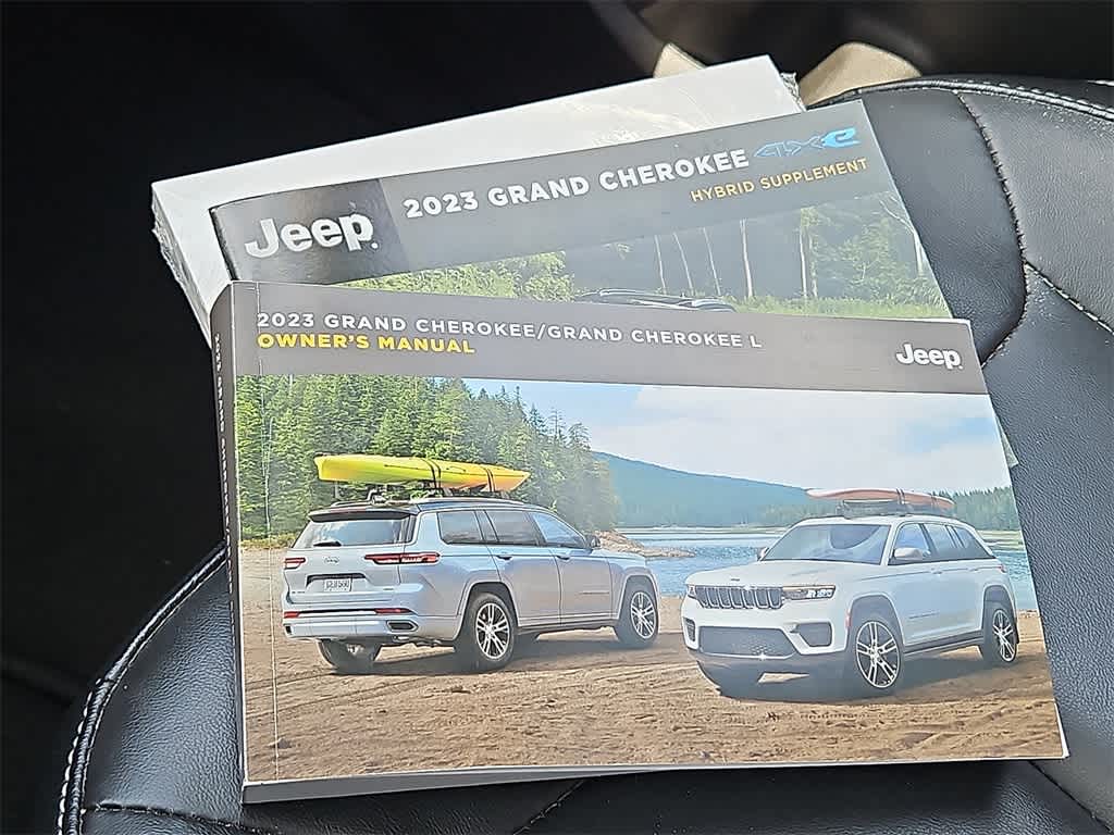 Thumbnail: 2023 Jeep Grand Cherokee - 33