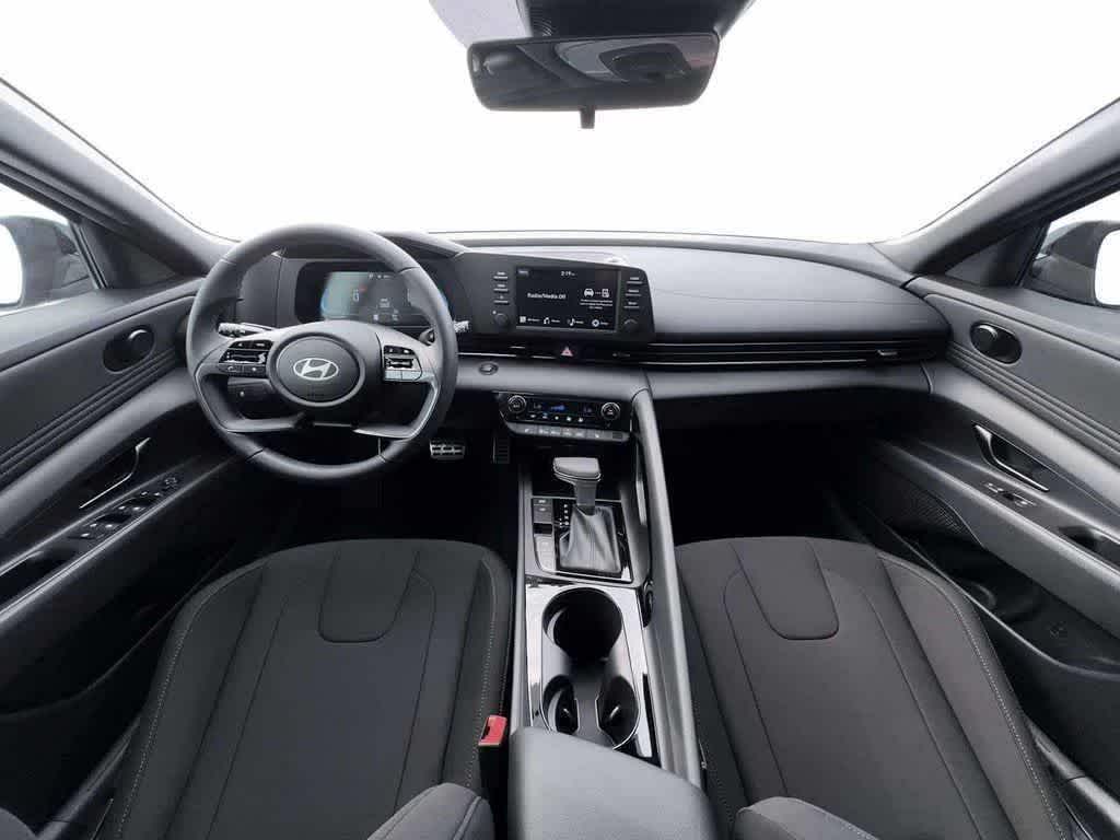 Thumbnail: 2026 Hyundai Elantra - 10