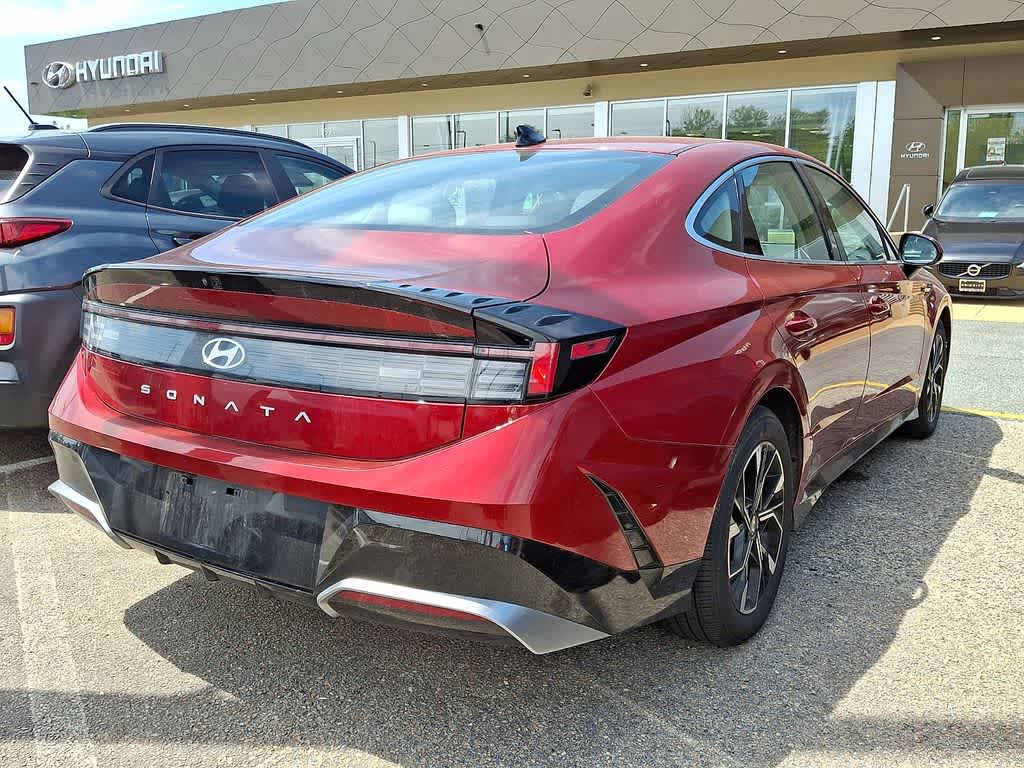 Thumbnail: 2025 Hyundai Sonata - 3