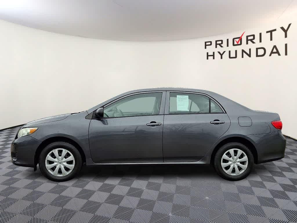 Thumbnail: 2010 Toyota Corolla - 7