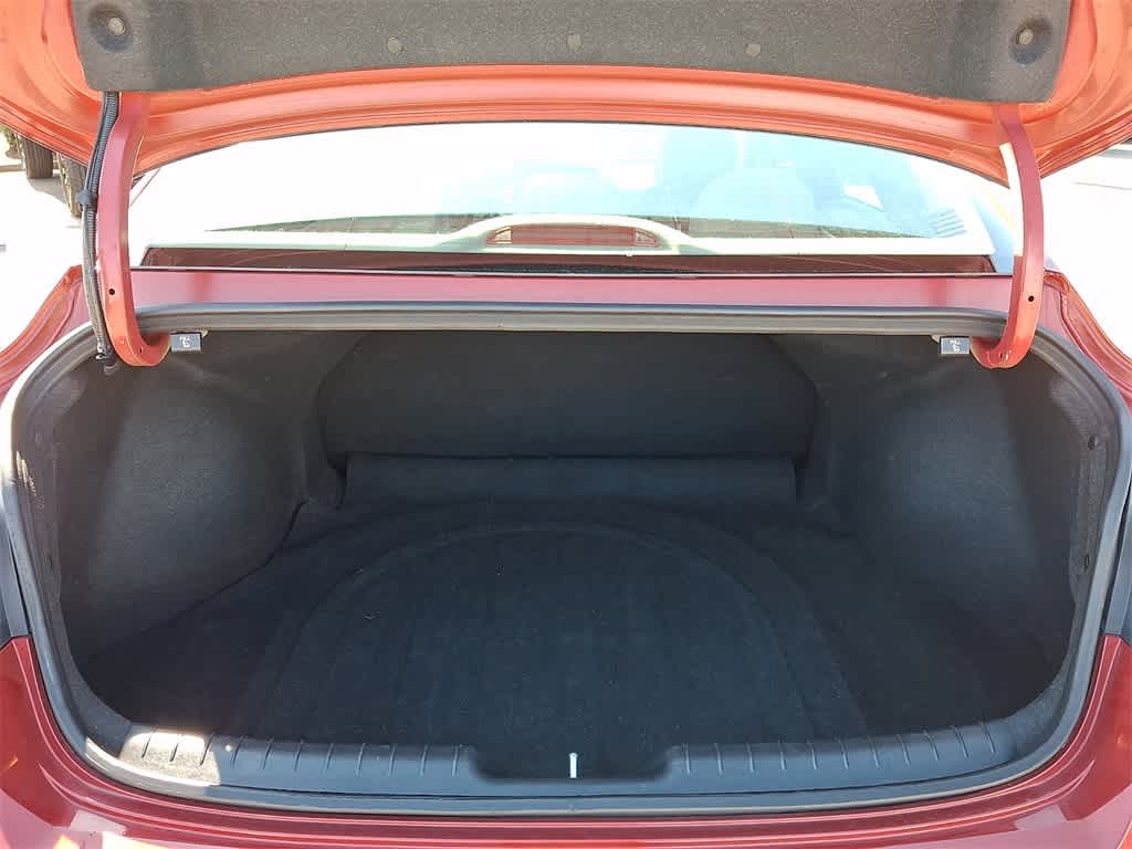 Thumbnail: 2024 Hyundai Elantra - 30