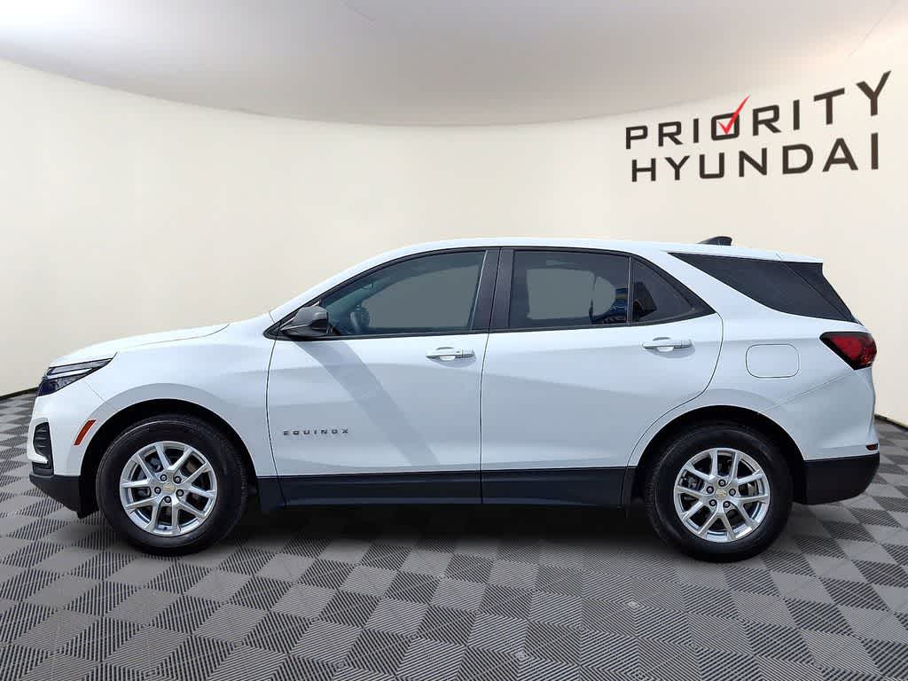 Thumbnail: 2023 Chevrolet Equinox - 7