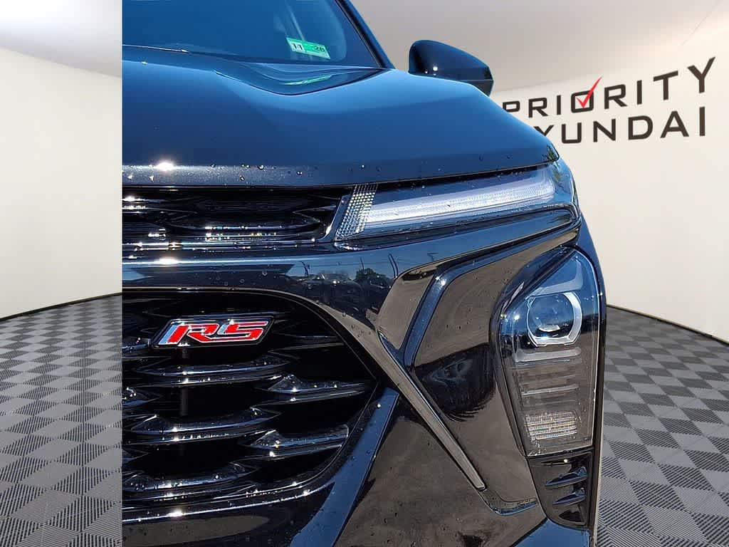 Thumbnail: 2024 Chevrolet Trax - 8