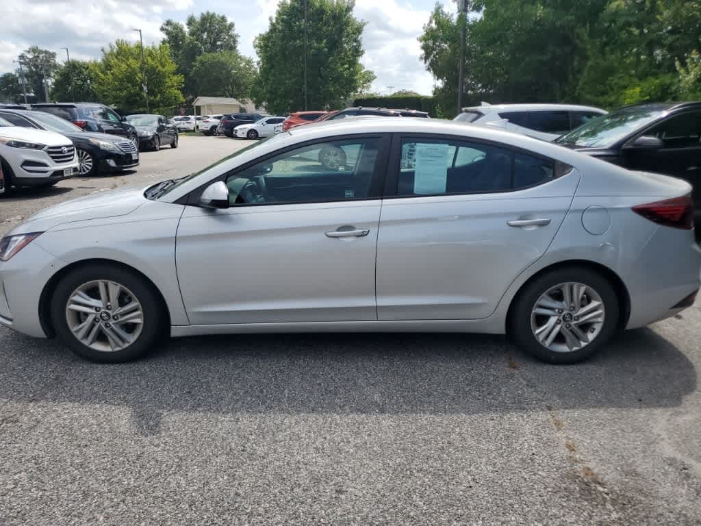 Thumbnail: 2019 Hyundai Elantra - 8