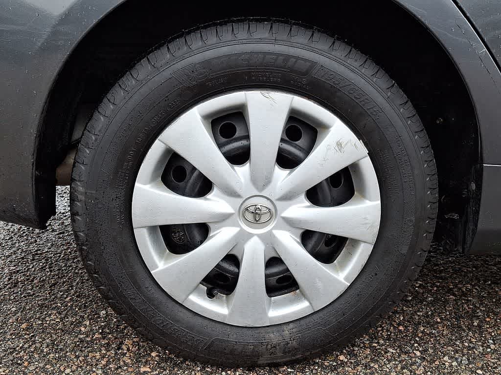 Thumbnail: 2010 Toyota Corolla - 10