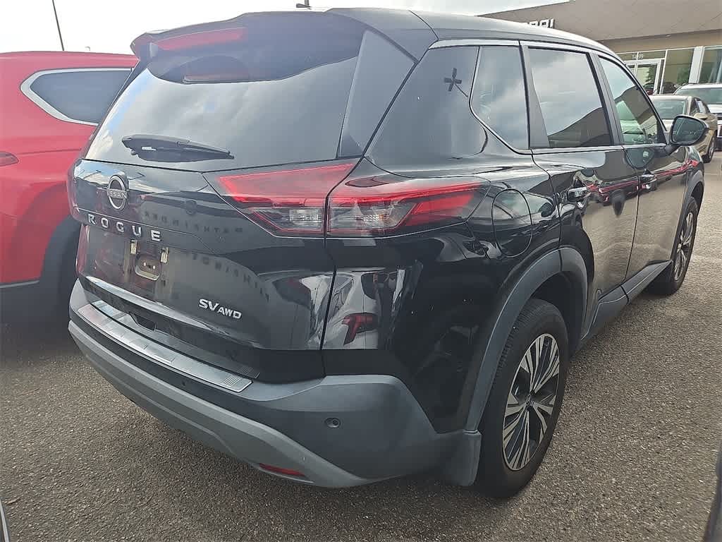 Thumbnail: 2022 Nissan Rogue - 3