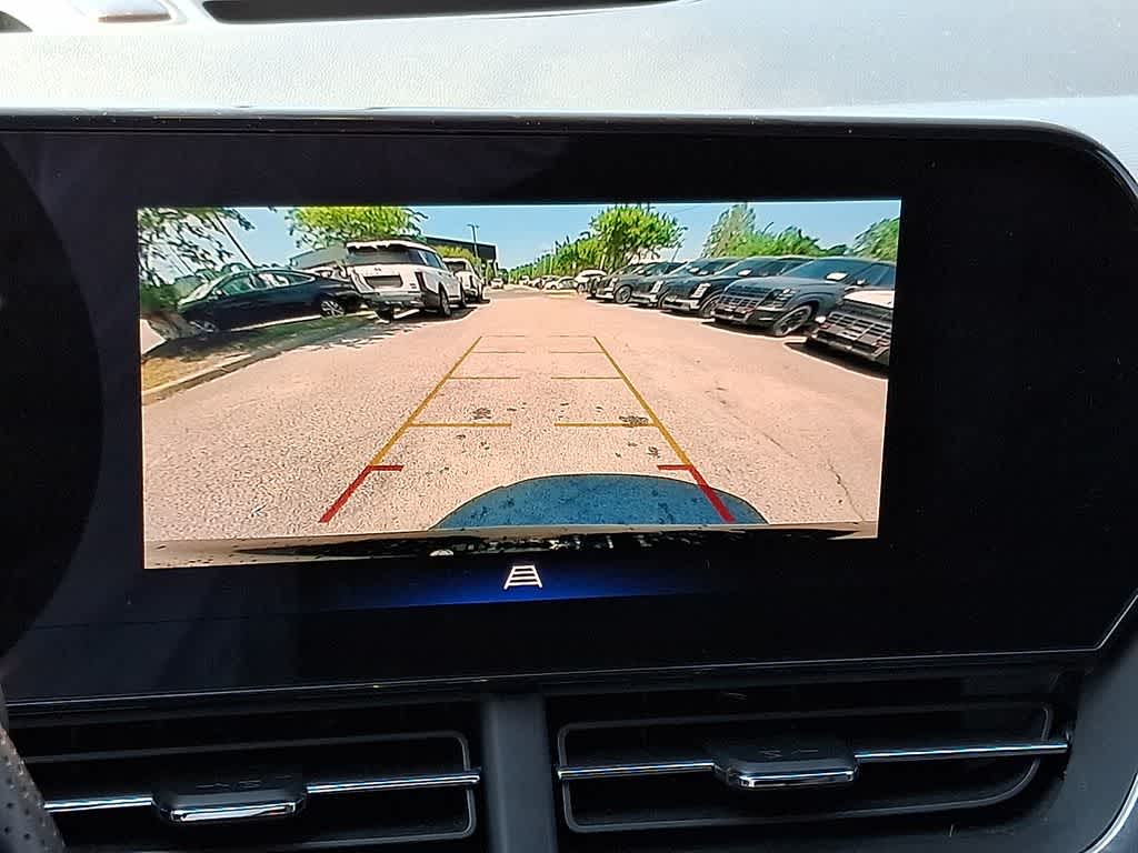 Thumbnail: 2024 Chevrolet Trax - 16