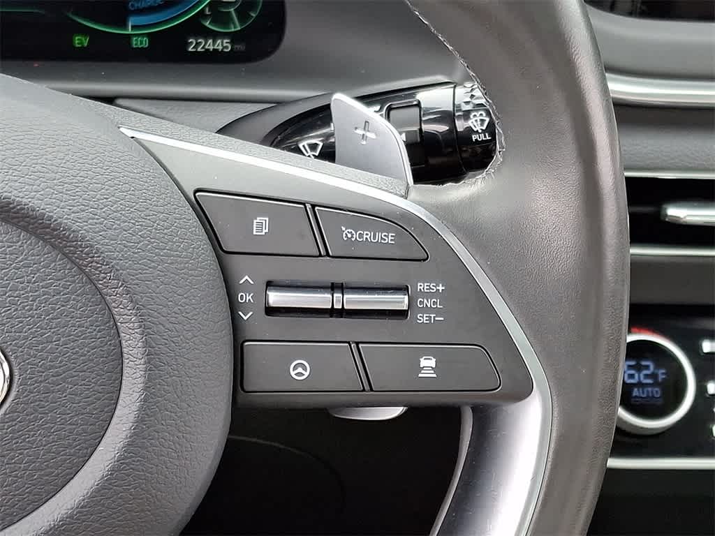 Thumbnail: 2023 Hyundai Sonata - 22