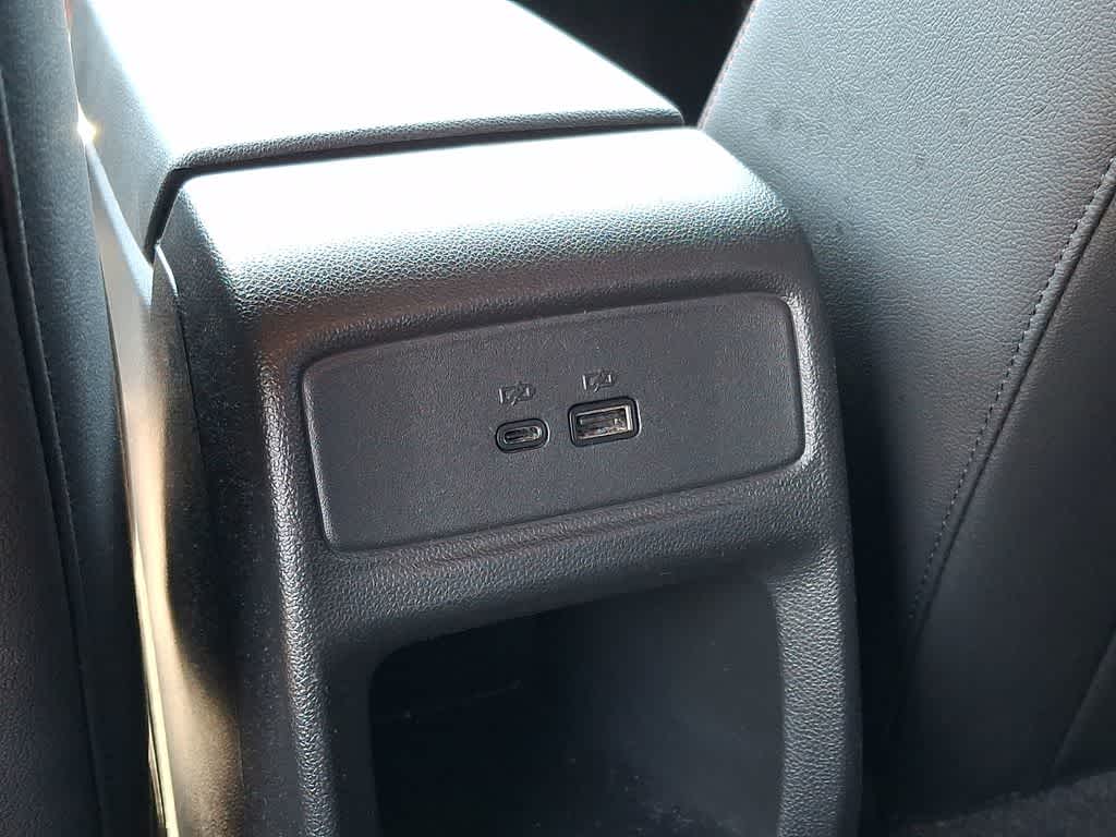 Thumbnail: 2024 Chevrolet Trax - 25