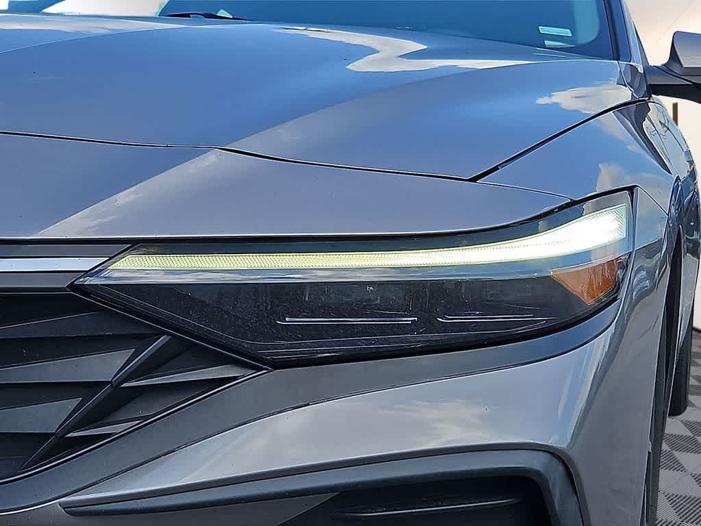 Thumbnail: 2024 Hyundai Elantra - 8