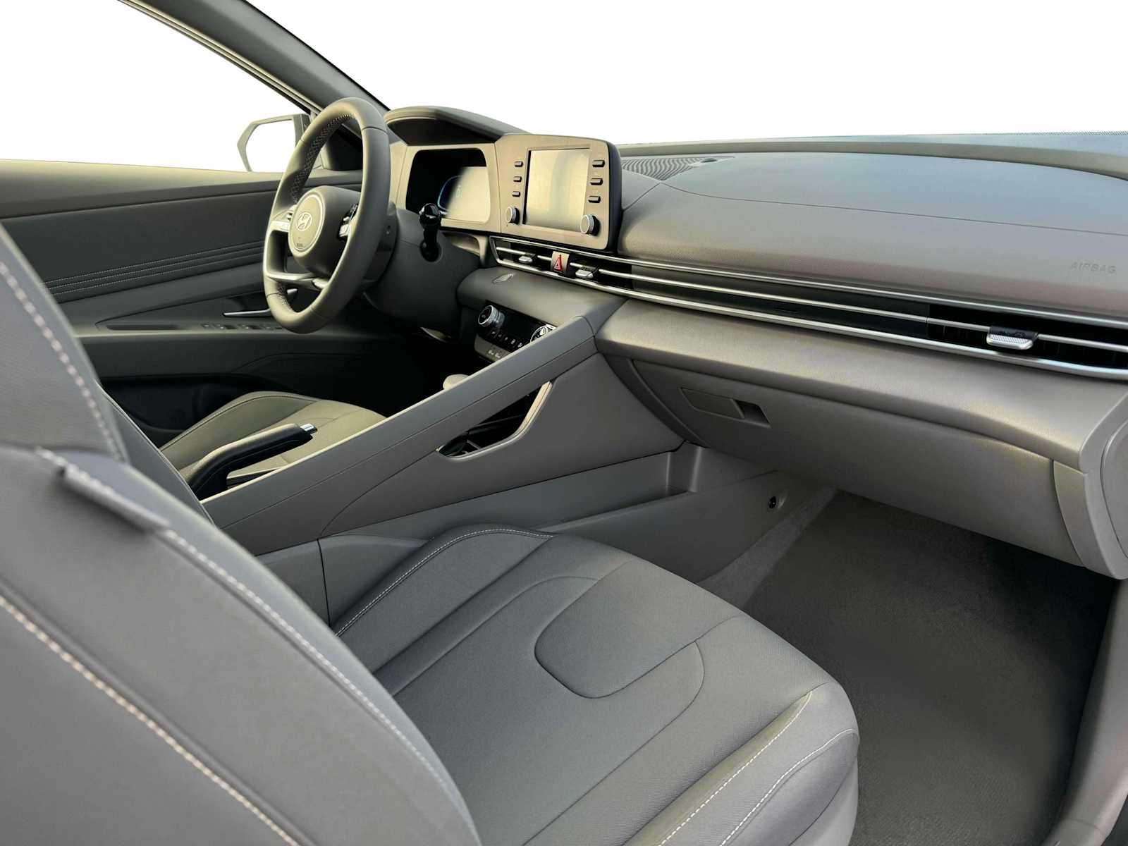 2025 Hyundai Elantra Sport 15