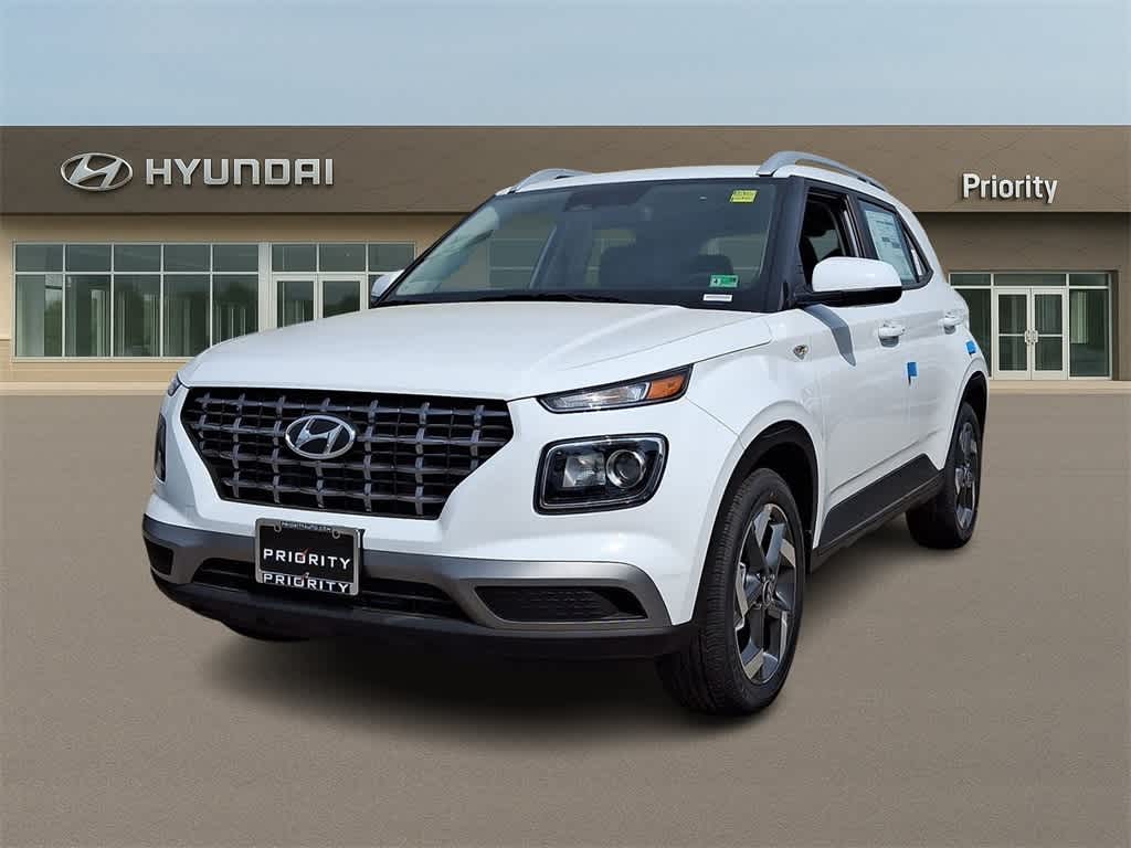 2025 Hyundai Venue SEL -
                  Chesapeake, VA