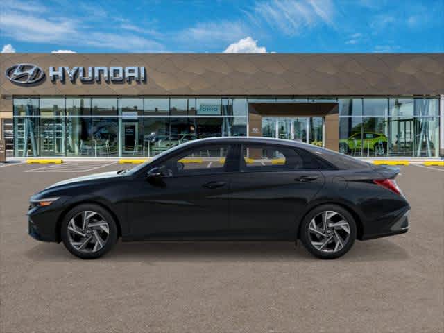 Thumbnail: 2025 Hyundai Elantra - 3