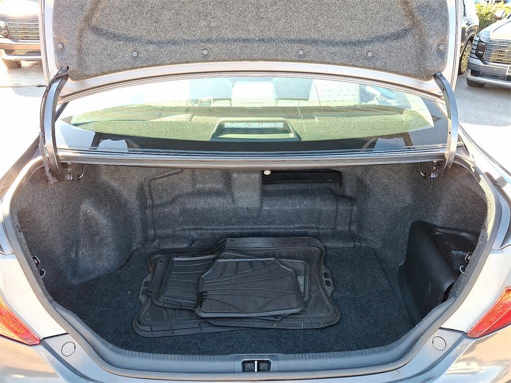 Thumbnail: 2014 Toyota Camry - 25