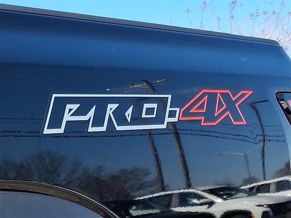 Thumbnail: 2024 Nissan Frontier - 32