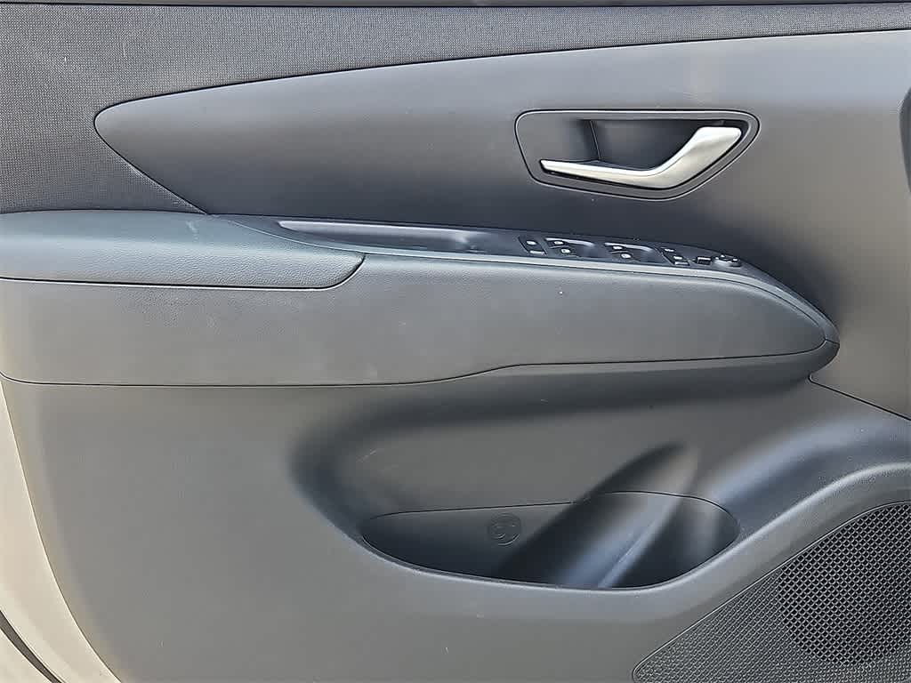 Thumbnail: 2023 Hyundai Tucson - 12