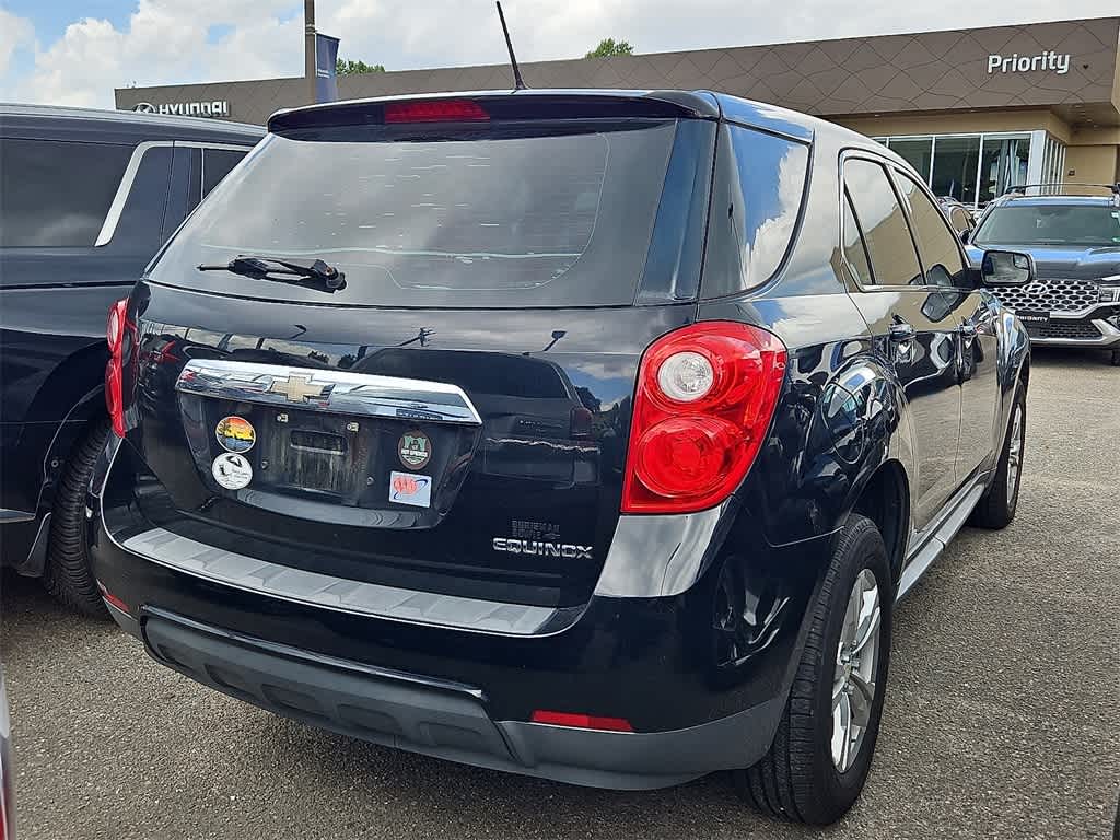 Thumbnail: 2013 Chevrolet Equinox - 3