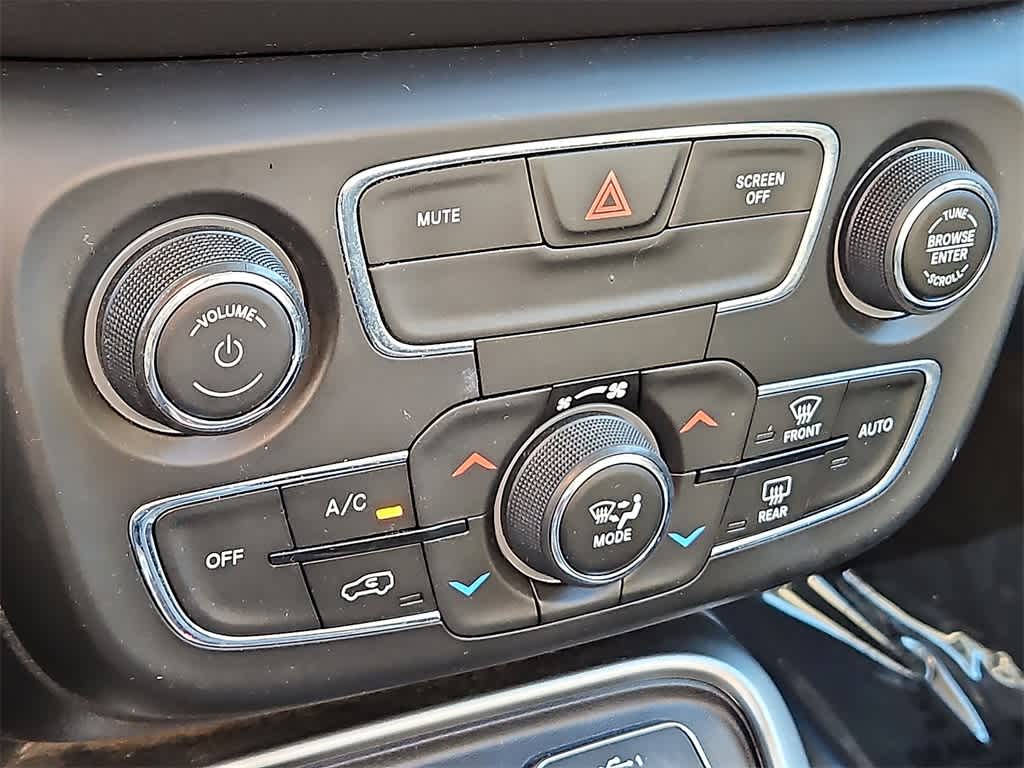 Thumbnail: 2020 Jeep Compass - 13