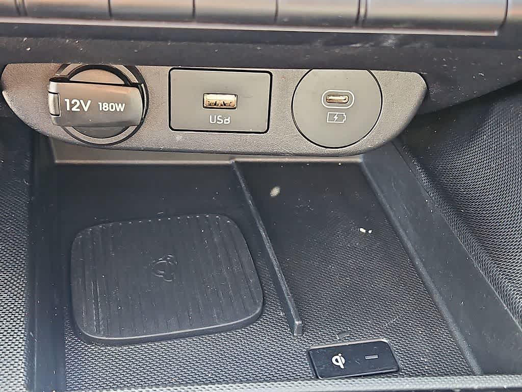 Thumbnail: 2024 Hyundai Elantra - 26