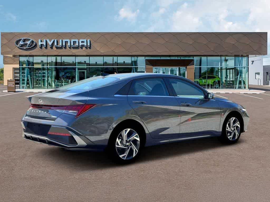 Thumbnail: 2026 Hyundai Elantra - 30