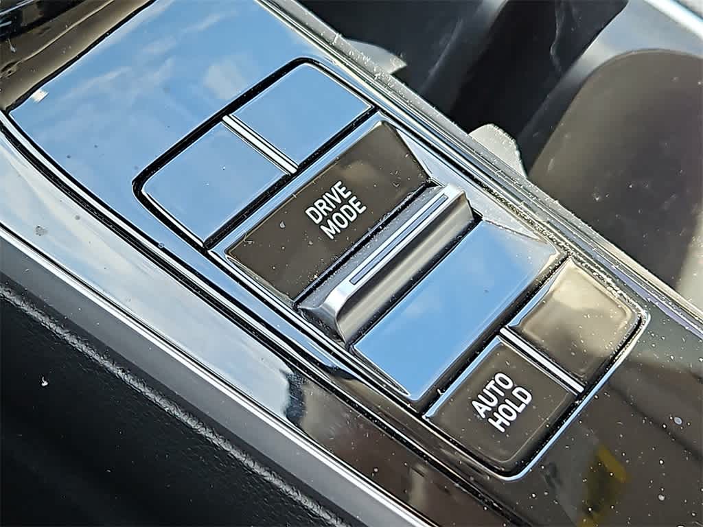 Thumbnail: 2023 Hyundai Sonata - 25