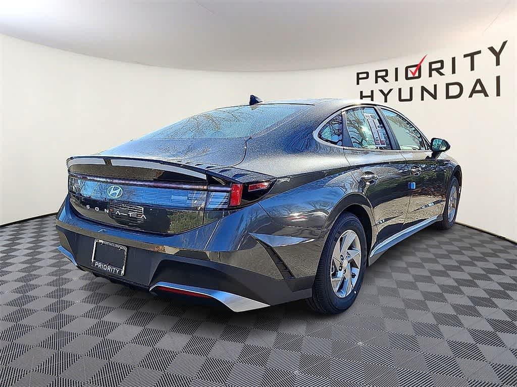 Thumbnail: 2026 Hyundai Sonata - 4