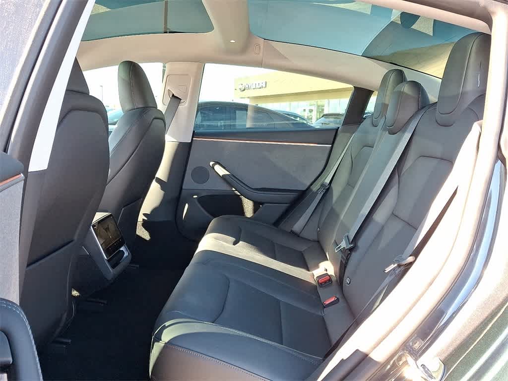 Thumbnail: 2024 Tesla Model 3 - 10