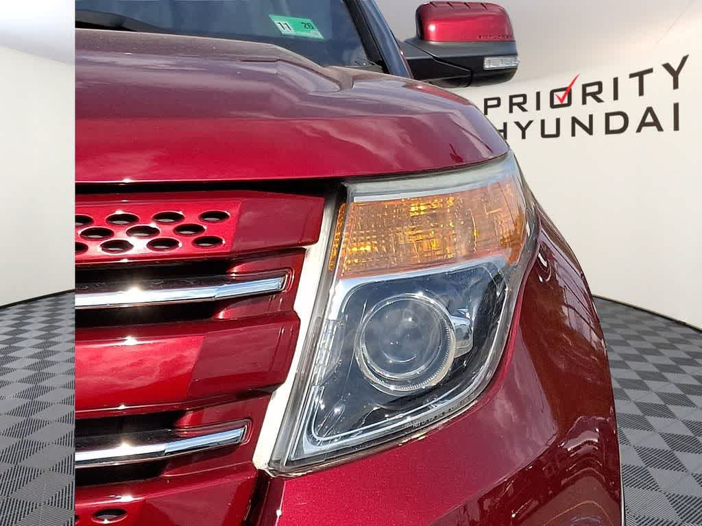 Thumbnail: 2014 Ford Explorer - 6