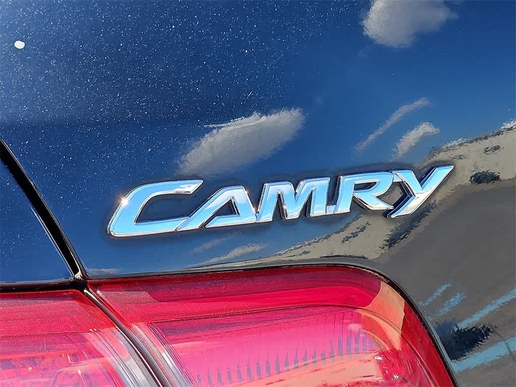 Thumbnail: 2010 Toyota Camry - 30