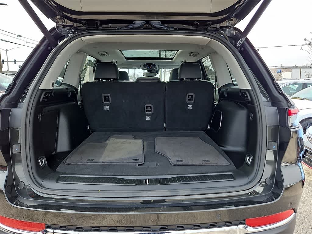 Thumbnail: 2024 Jeep Grand Cherokee - 27