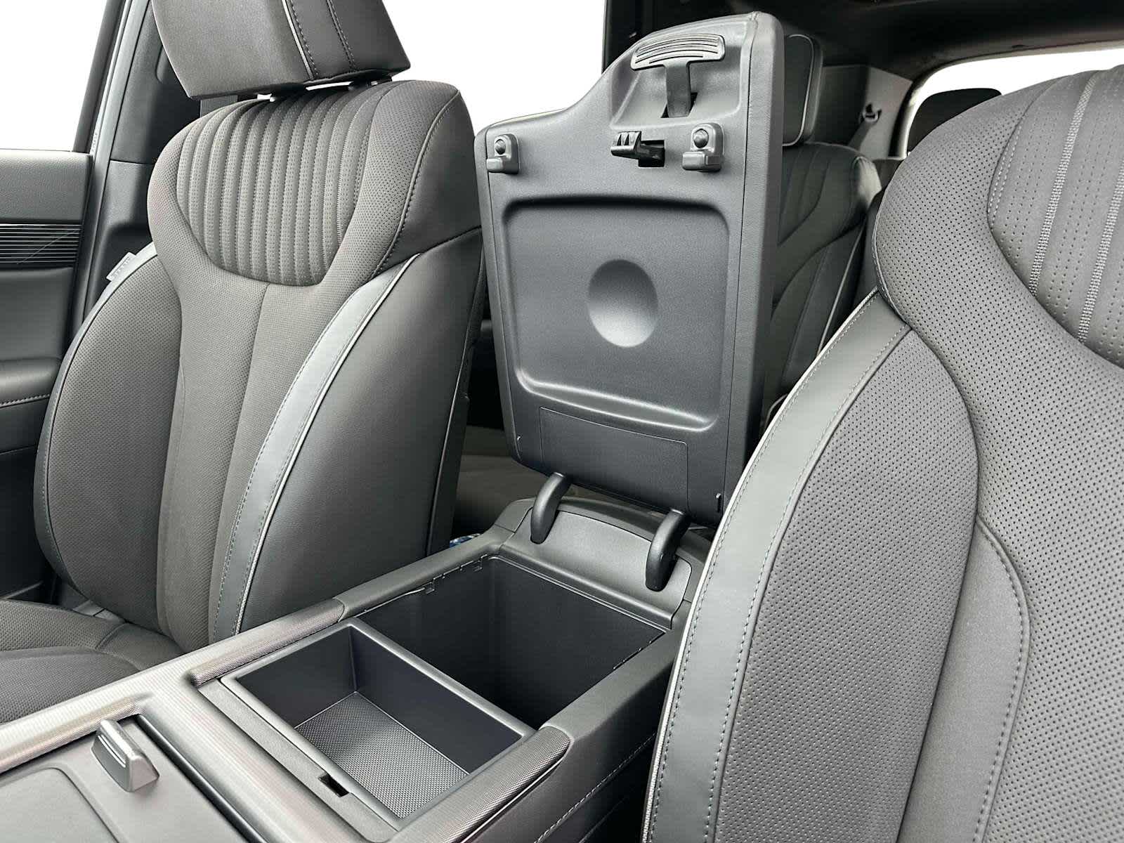 Thumbnail: 2025 Hyundai Palisade - 18