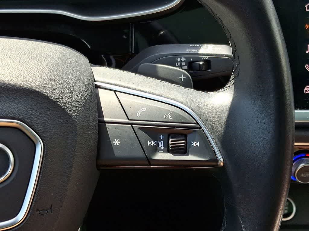 Thumbnail: 2021 Audi Q3 - 21