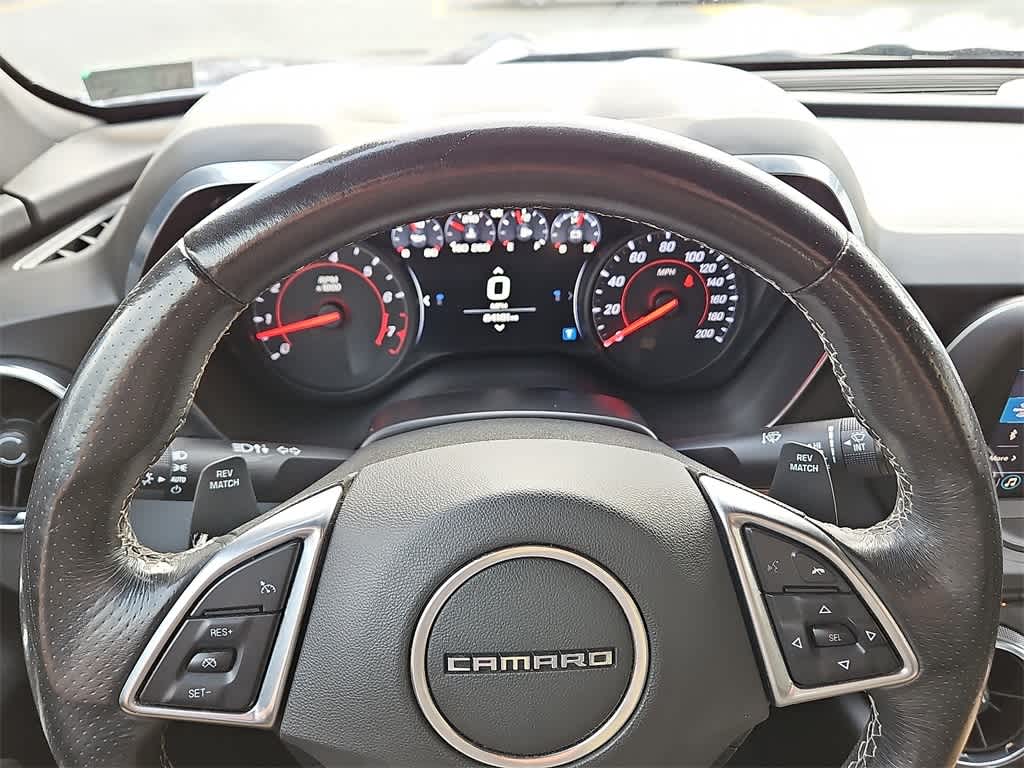 Thumbnail: 2019 Chevrolet Camaro - 17